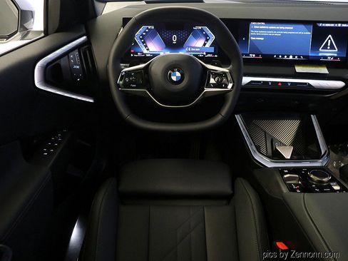 Used 2025 BMW X3 xDrive30i image 15