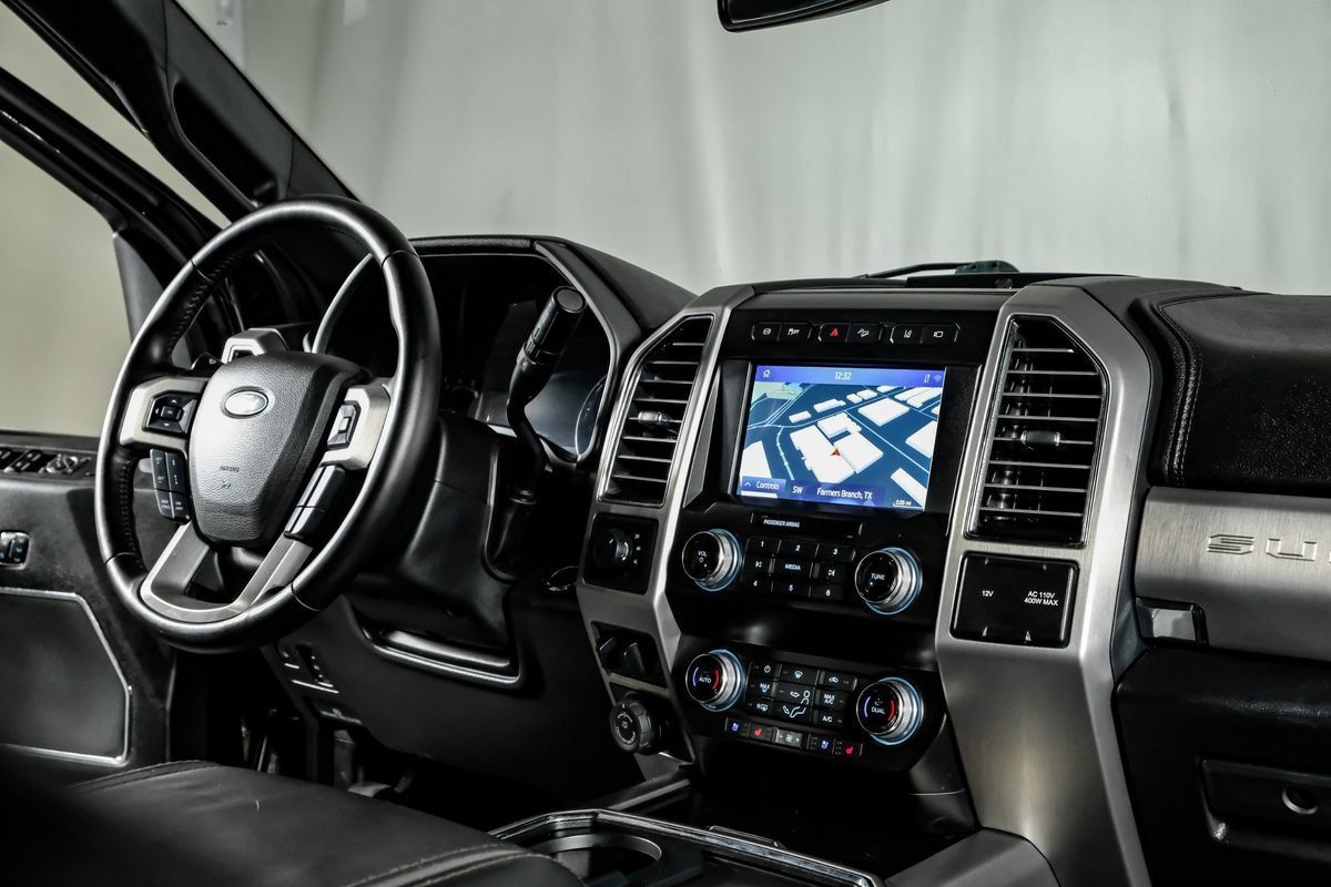 Used 2020 Ford F350 Platinum w/ FX4 Off-Road Package AWD/4WD image 23
