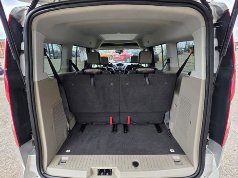 Used 2016 Ford Transit Connect Titanium image 29