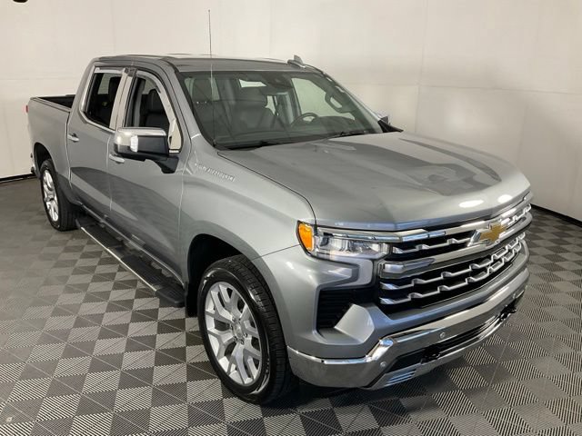 Used 2023 Chevrolet Silverado 1500 LTZ AWD/4WD image 41