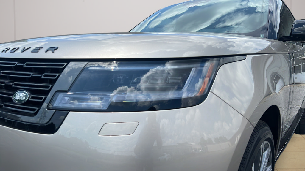 New 2026 Land Rover Range Rover SE AWD/4WD image 11