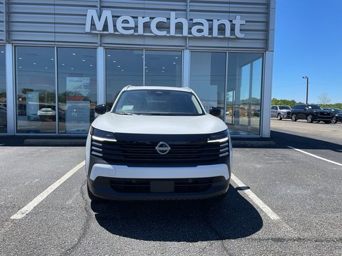 New 2026 Nissan Kicks SV FWD image 3