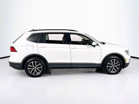 Certified 2021 Volkswagen Tiguan SE AWD/4WD image 4