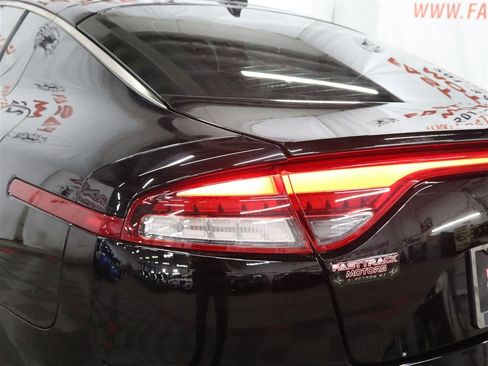 Used 2022 Kia Stinger GT-Line RWD image 10