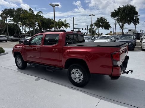 Used 2021 Toyota Tacoma SR AWD/4WD image 12