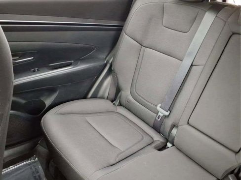 Used 2022 Hyundai Tucson SEL FWD image 16