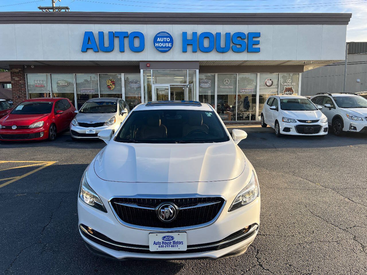 Used 2017 Buick LaCrosse Premium w/ Sun and Shade Package FWD image 2