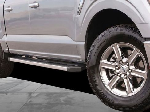 Used 2025 Ford F150 XLT w/ Equipment Group 301A Standard image 3