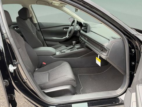 New 2026 Honda Accord LX image 19