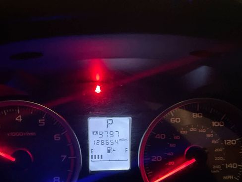 Used 2015 Subaru Forester 2.5i w/ Alloy Wheel Package image 15