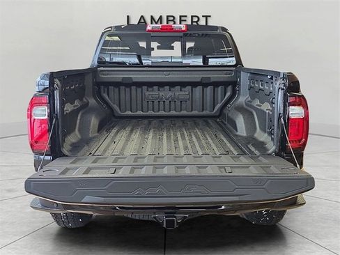 New 2026 GMC Canyon Denali image 13