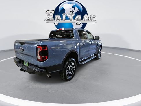 Used 2024 Ford Ranger Lariat w/ Trailer Tow Package image 8