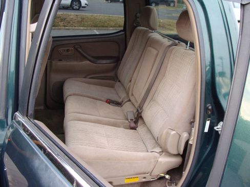 Used 2004 Toyota Tundra SR5 image 8