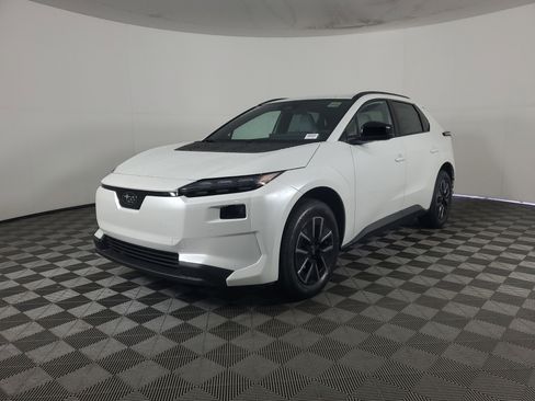 New 2026 Subaru Solterra Premium image 7