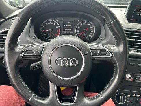 Used 2017 Audi Q3 2.0T Premium Plus w/ Premium Plus Package FWD image 18