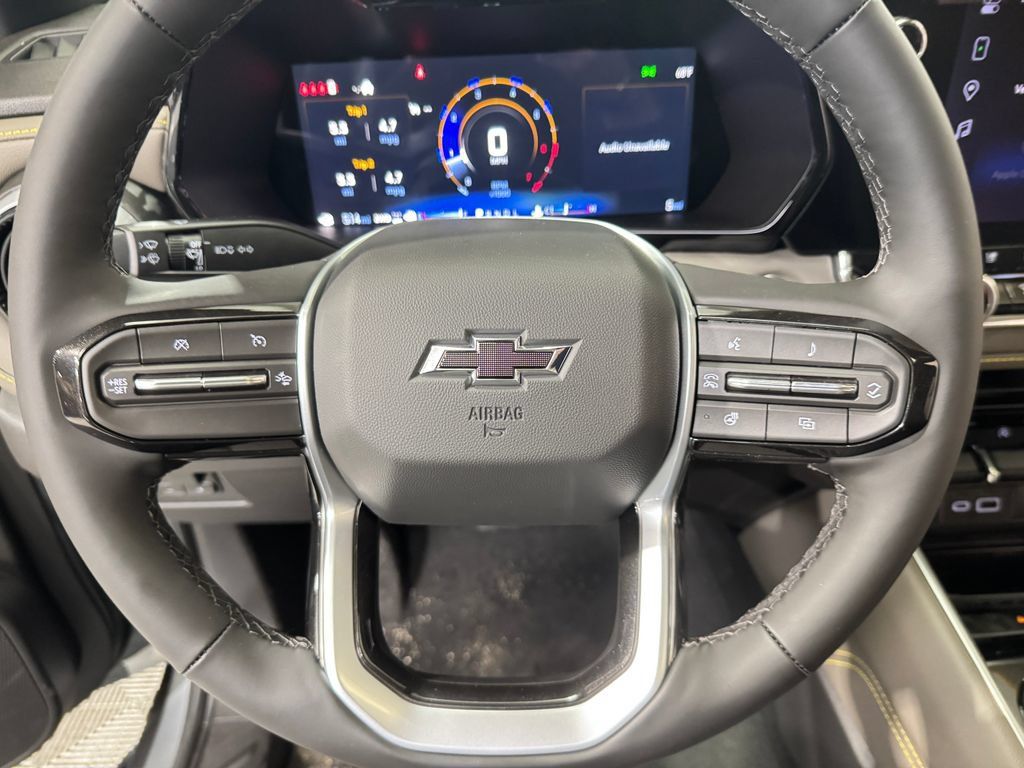 New 2026 Chevrolet Colorado ZR2 AWD/4WD image 17