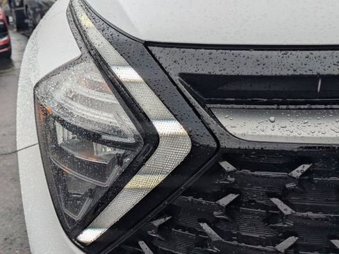 Used 2023 Kia Sportage X-Pro image 10