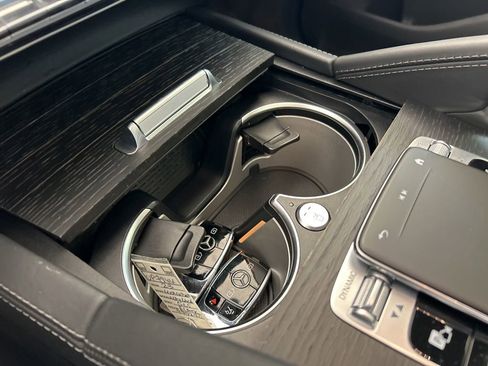 Used 2023 Mercedes-Benz Maybach GLS 600 4MATIC image 59