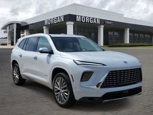 New 2026 Buick Enclave Avenir w/ Super Cruise Package FWD image 1