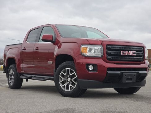 Used 2020 GMC Canyon All Terrain w/ Trailering Package image 2