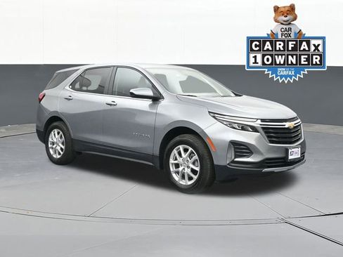 Used 2024 Chevrolet Equinox LT image 1
