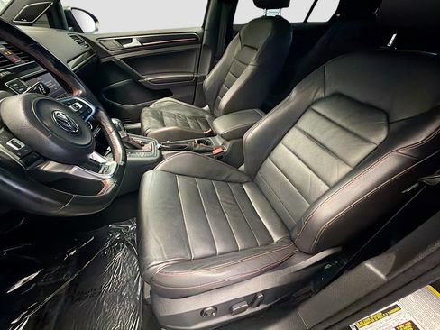 Used 2015 Volkswagen GTI Autobahn image 11