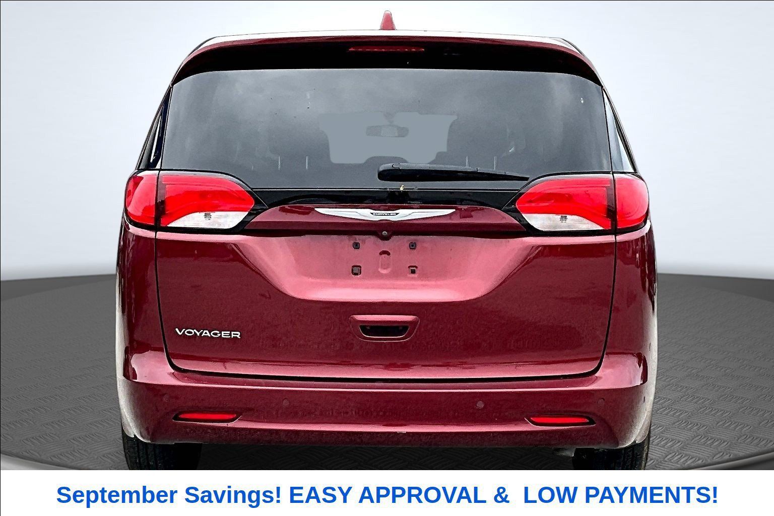 Used 2020 Chrysler Voyager LX FWD image 6