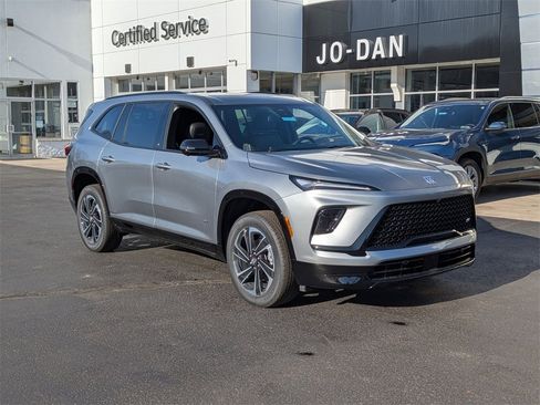 New 2025 Buick Enclave Sport Touring w/ LPO, Floor Liner Package image 6