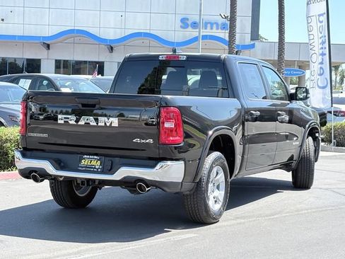 New 2026 RAM 1500 Big Horn AWD/4WD image 4