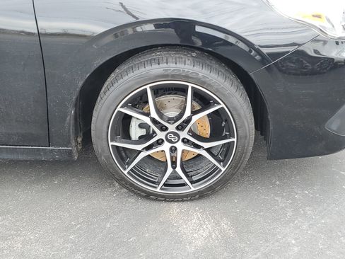 Used 2022 Subaru Legacy Touring XT image 5