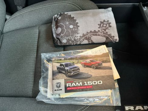 Used 2019 RAM 1500 Big Horn image 31