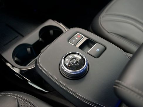 Used 2023 Ford Mustang Mach-E Premium image 27