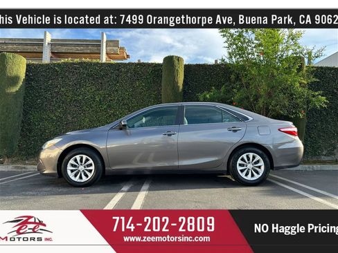 Used 2015 Toyota Camry LE FWD image 11
