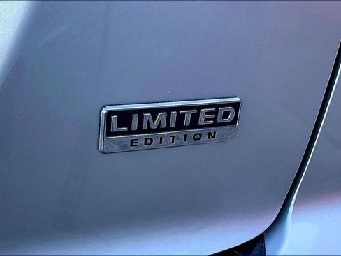 Used 2024 Mitsubishi Eclipse Cross LE image 8