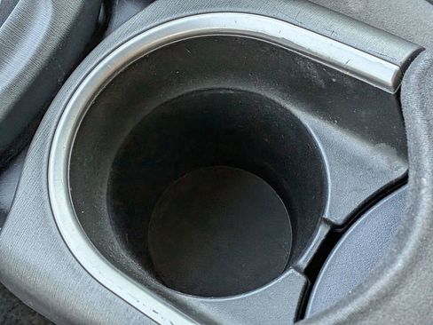 Used 2015 Toyota Prius Four image 22