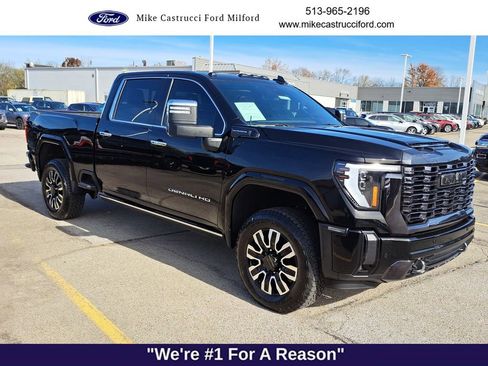 Used 2024 GMC Sierra 2500 Denali Ultimate w/ Max Trailering Package image 7