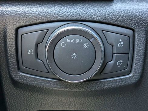 Used 2018 Ford Expedition Limited w/ Equipment Group 301A RWD image 38