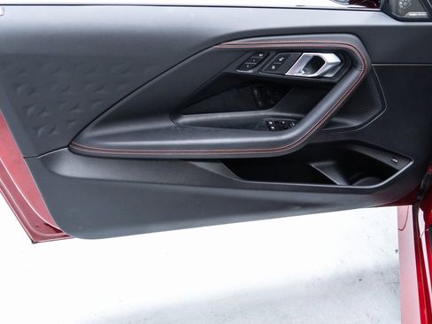 Used 2025 BMW 230i Coupe w/ M Sport Package image 18