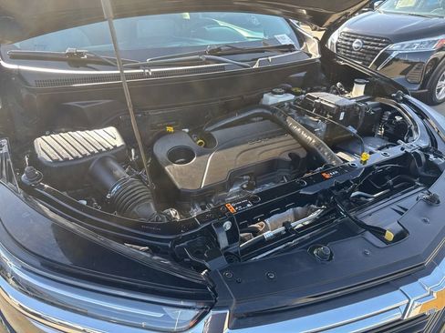 Used 2023 Chevrolet Equinox LT w/ Driver Convenience Package FWD image 25