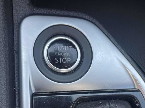 Used 2025 Nissan Sentra SV FWD image 19