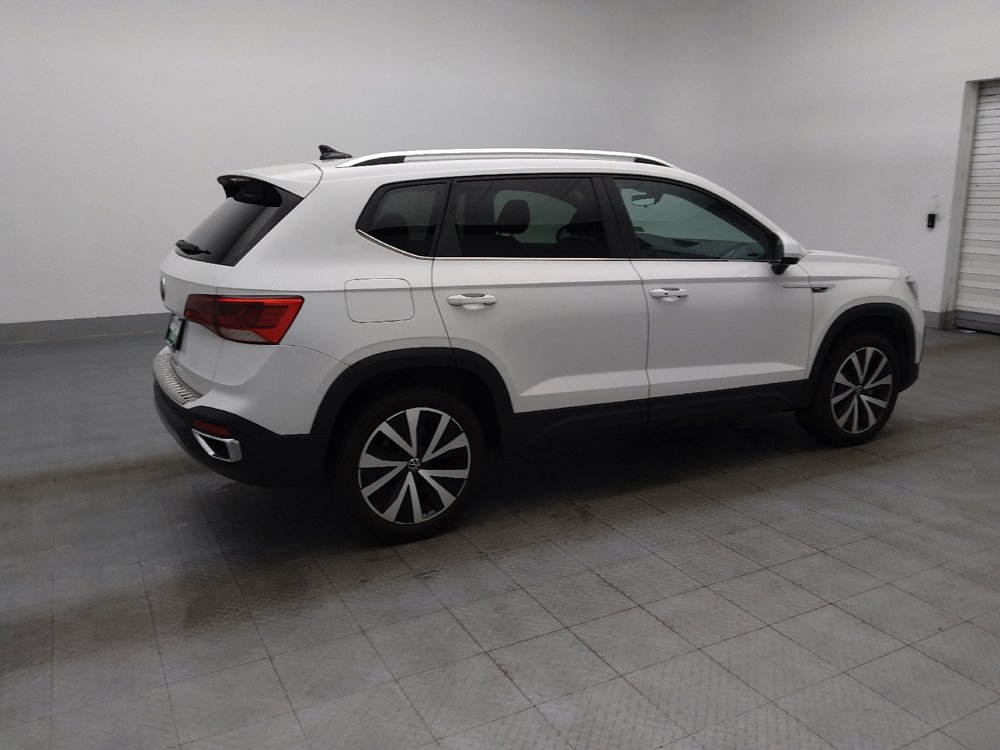 Used 2023 Volkswagen Taos SE FWD image 10