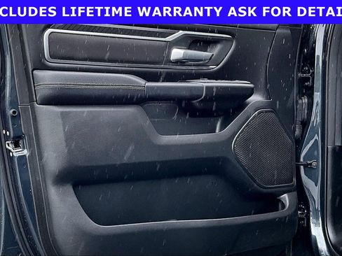 Used 2025 RAM 1500 Big Horn AWD/4WD image 19