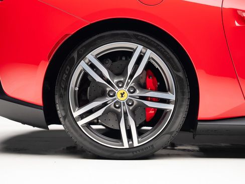 Used 2019 Ferrari Portofino RWD image 41