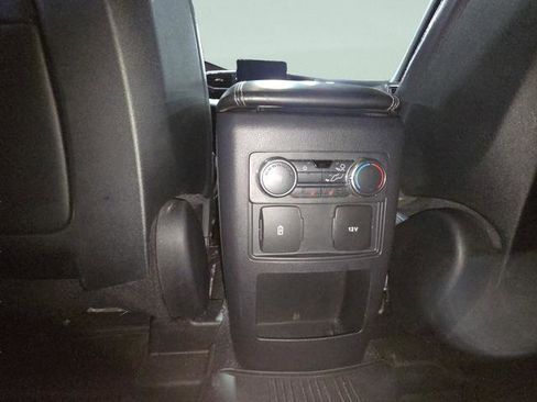 Used 2020 Ford Explorer XLT w/ Equipment Group 202A image 33