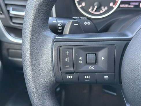 Certified 2023 Nissan Rogue S image 24