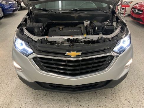 Used 2021 Chevrolet Equinox LT w/ Driver Convenience Package image 35