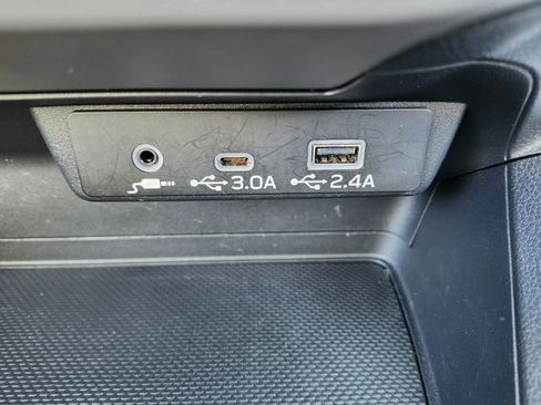 Used 2024 Subaru Crosstrek 2.0i Premium image 25