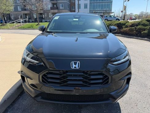 New 2026 Honda HR-V Sport image 3