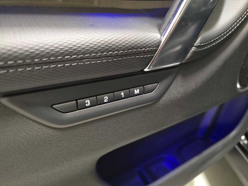 Certified 2025 Land Rover Discovery Sport Dynamic SE image 24