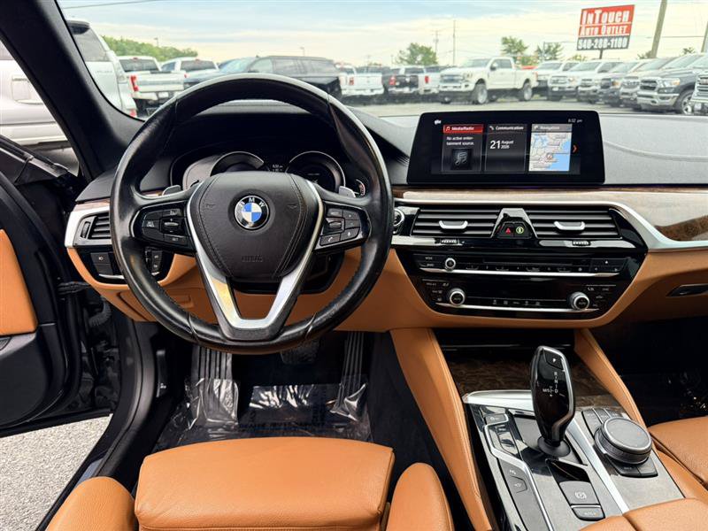 Used 2017 BMW 540i RWD image 28